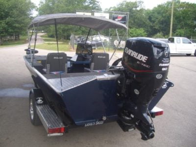 Cross Seat w/Dry Storage and Lock