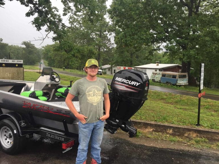 Wyatt George’s 1752 Blazer SS w/ 40hp Mercury Jet Motor